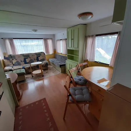 Κάμπινγκ Kalmar *